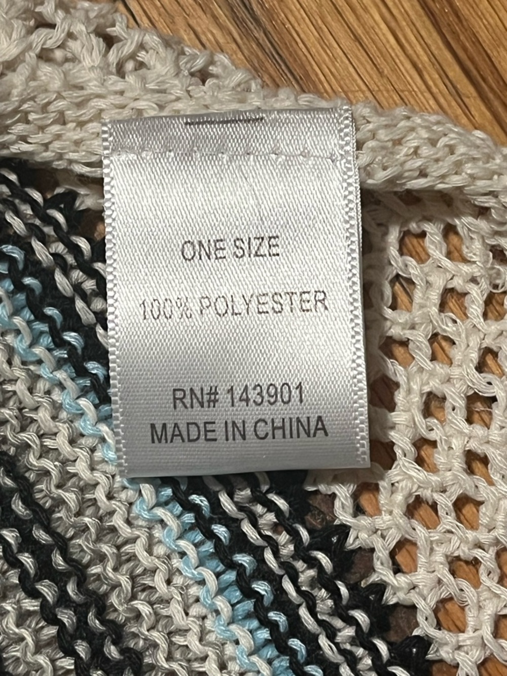 Coco Carmen Coastal Knit Poncho Cover-Up - One Size - Great Condition - Picture 5 of 8